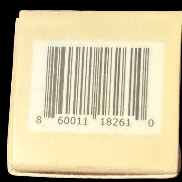 Chica Beauty Chica Glow Highlighter Duo Champagne Glow Brand New in Box 2 IN 1 - Picture 6 of 9